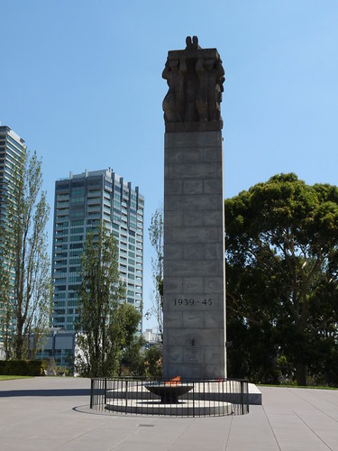 The cenotaph at the Shrine of Remembrance