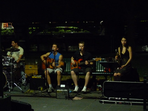 Buskers at Melbourne’s South Bank