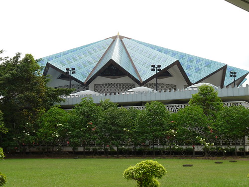 The eighteen pointed dome of the National Mosque