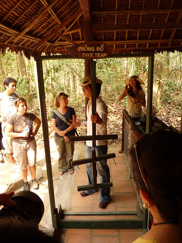 Demonstrating a door trap