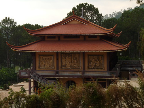 Truc Lam Pagoda