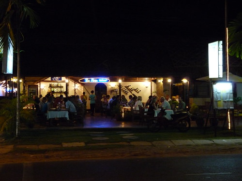 ‘The Moon’ one of our favourite restaurants in Mui Ne