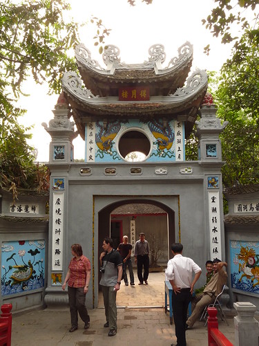 Ngoc Son Temple complex on Hoen Kiem Lake